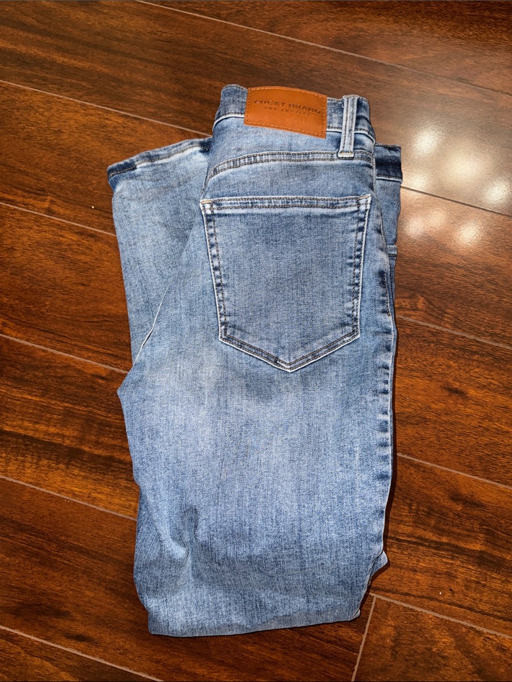 Lucky Brand High-Rise Ankle Skinny Light Wash Women’s Jeans - Picture 3 of 3